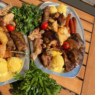 Platou cald traditional 4 pers.