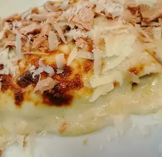 Canelones con virutas de foie