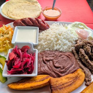 Convinado de ternera hondureño 