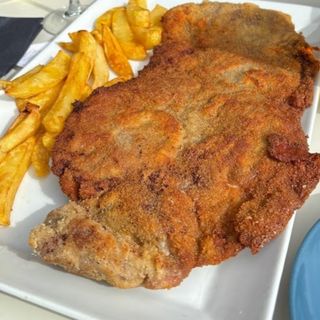 Cachopo De Ternera Con Cabrales Y Jamón