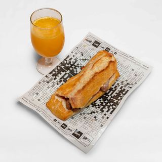 Bocadillo + Refresco o Zumo Natural