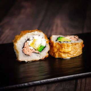 Uramaki Crispy Salmón Y Philadelphia (8 Pzs.)