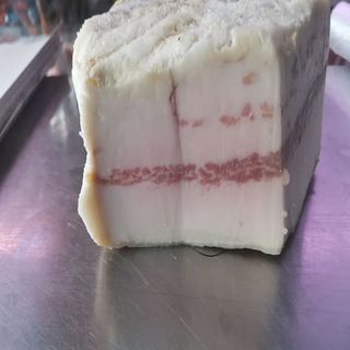 Tocino Ibérico Añejo De Papada (1 Kg.)
