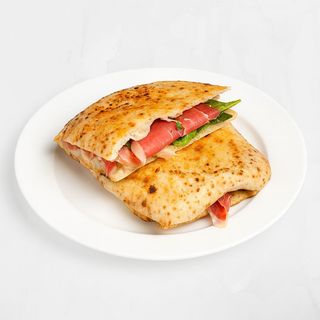 Pršut, sir sendvič