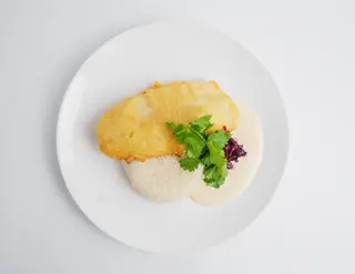 Хрустящий судак в кляре / Қытырлақ көксерке балығы (350 г)