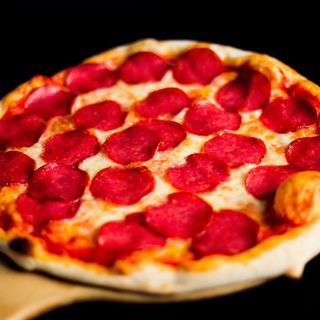 Pizza Salami Ø 32cm