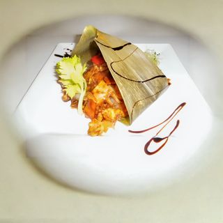 Pui cu muguri de bambus