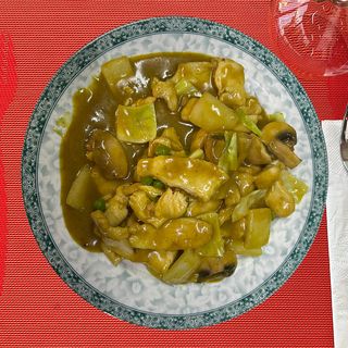 Pollo Con Salsa Al Curry