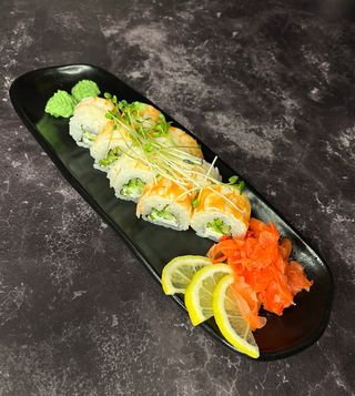 Філадельфія з тигровими креветками small (185г)