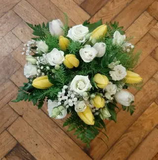 Bouquet bianco giallo