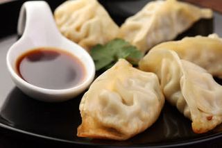 23. Пелмени (5бр-200г)