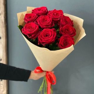 Букет из 9 красных роз