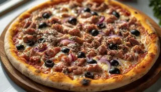 Pizza Al Atún