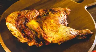 1/2 Pollo Al Carbón
