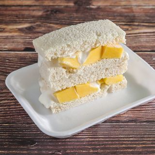 Mango sandwich 