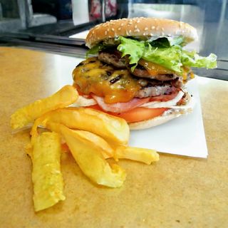 Чийзбургер