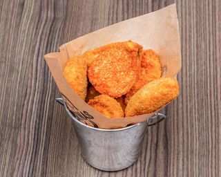 Jalapeño Cheese Poppers