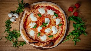 Pizza Margherita 32cm