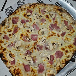 Pizza carbonara
