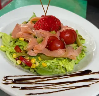 Posna losos salata