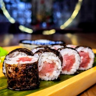 Хосомаки Тунец