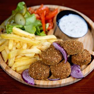 Farfurie falafel