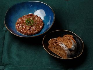 Трюфельний тартар з яловичини