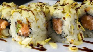 243. Uramaki mandorle