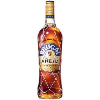 Brugal  70 cl.) + bolsa de hielo