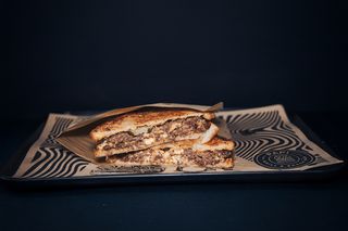 Papi Toast Burger - NOVO