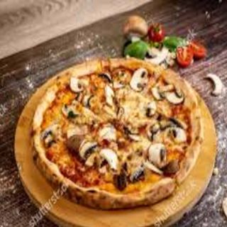 Pizza Fungi (Familiar)