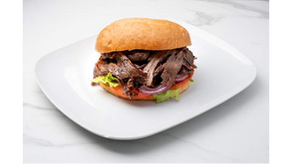 Kebab w bułce L z mięsem wołowo-baranim - 180g