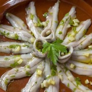 Boquerones en vinagre (ración)