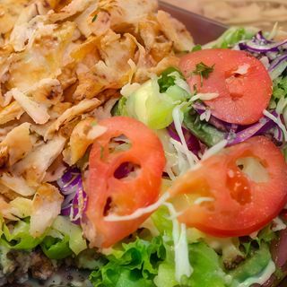 Plato De Shawarma Con Ensalada