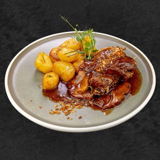 Свински джолан с манатарки