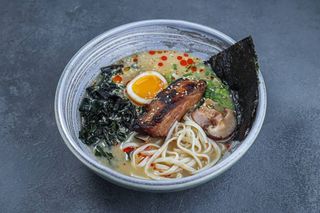 Суп Місо  Пайтан з томленим ребром тясю (360г)