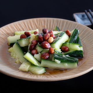 拍黃瓜 Pepino con salsa picante