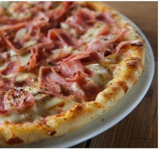 Пица шунка и гъби (480г)