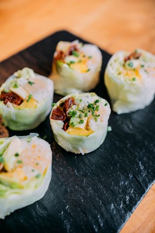 Ensalada enrollada clásica (8 uds.)