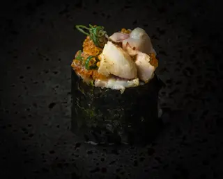 Ebi to tobiko