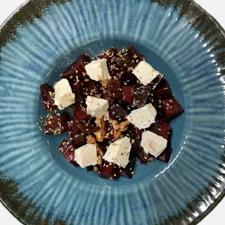 Салат з буряка та фети (230г)