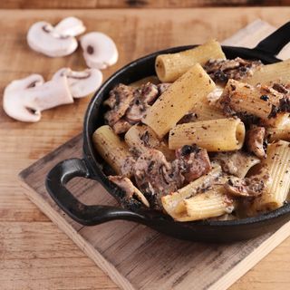 RIGATONI FUNCHI TARTUFATO