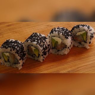 Сузуки ура маки 4бр (100г)