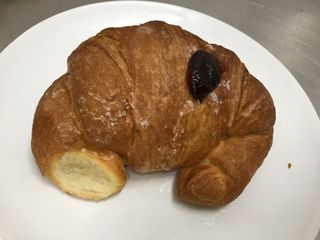 Cornetto con marmellata frutti di bosco