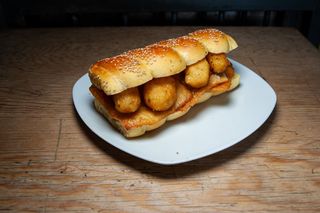 Specialità Mafalda con panelle e crocchè