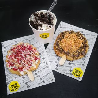 2 Waffles + 1 helado