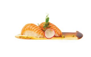 44. Nigiri sake - 3 pezzi