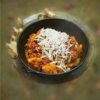 PACCHERI AL RAGU’ DI MAIALINO & CACIO