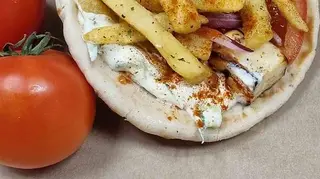 Pita Halloumi