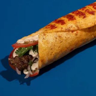 Տավարի քյաբաբ սենդվիչ